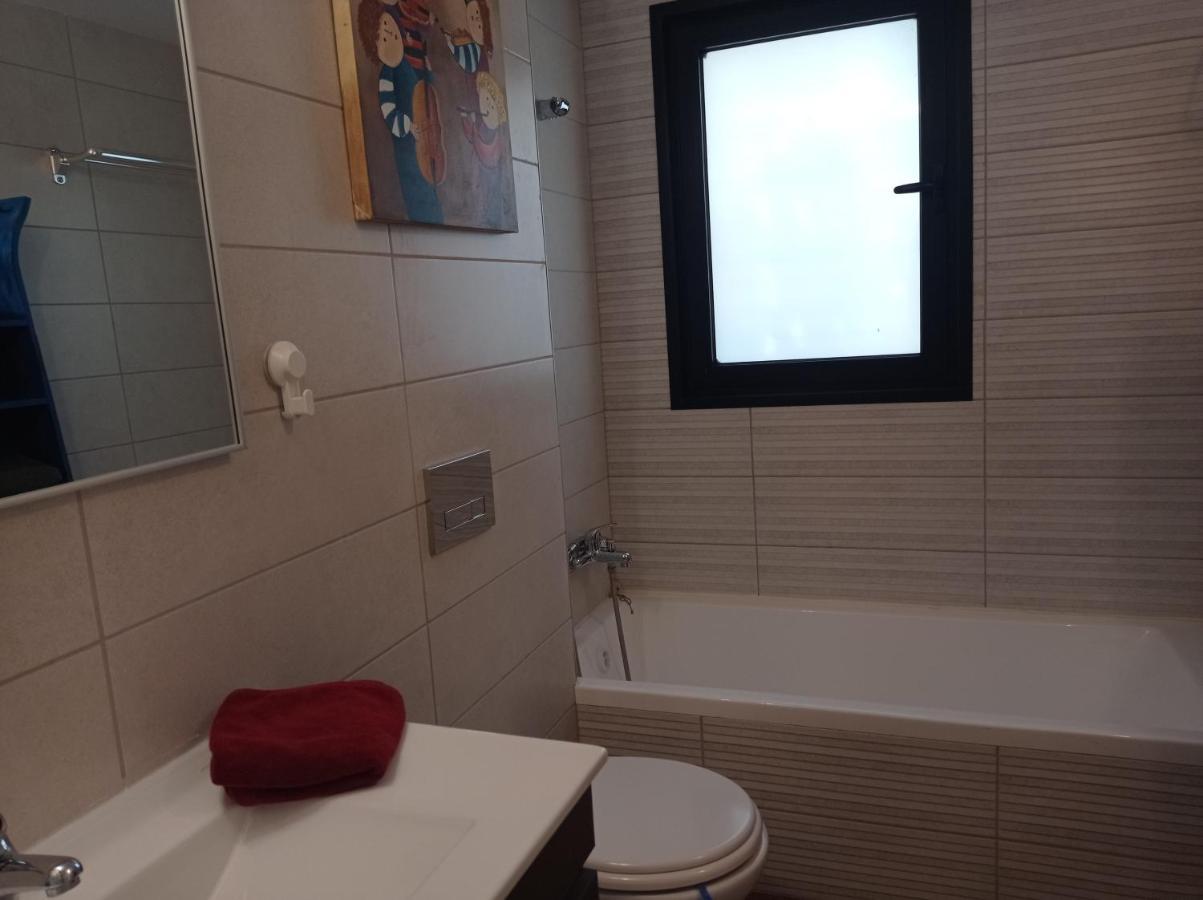 Апартаменты New! Great Location! Vibrant Downtown, Talpiot Market, Flea Market, Carmel Beach, Close To Everywhere Хайфа Экстерьер фото