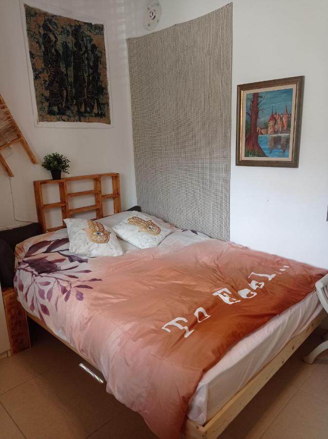 Апартаменты New! Great Location! Vibrant Downtown, Talpiot Market, Flea Market, Carmel Beach, Close To Everywhere Хайфа Экстерьер фото